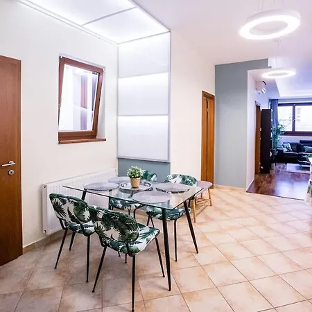 Urban Jungle In The Citycenter Apartamento